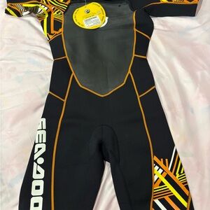 NWT Sea-Doo Ultra Flex Shorty Wetsuit Men’s Black Orange Jet Ski Swim Suit